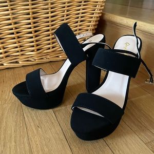 Qupid Black High Heels